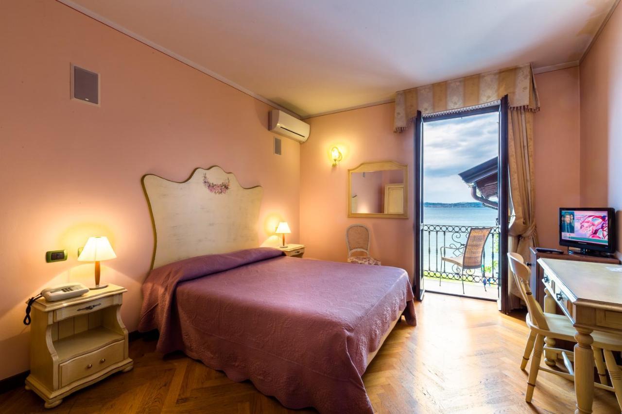 Hotel Pace Sirmione Exterior foto